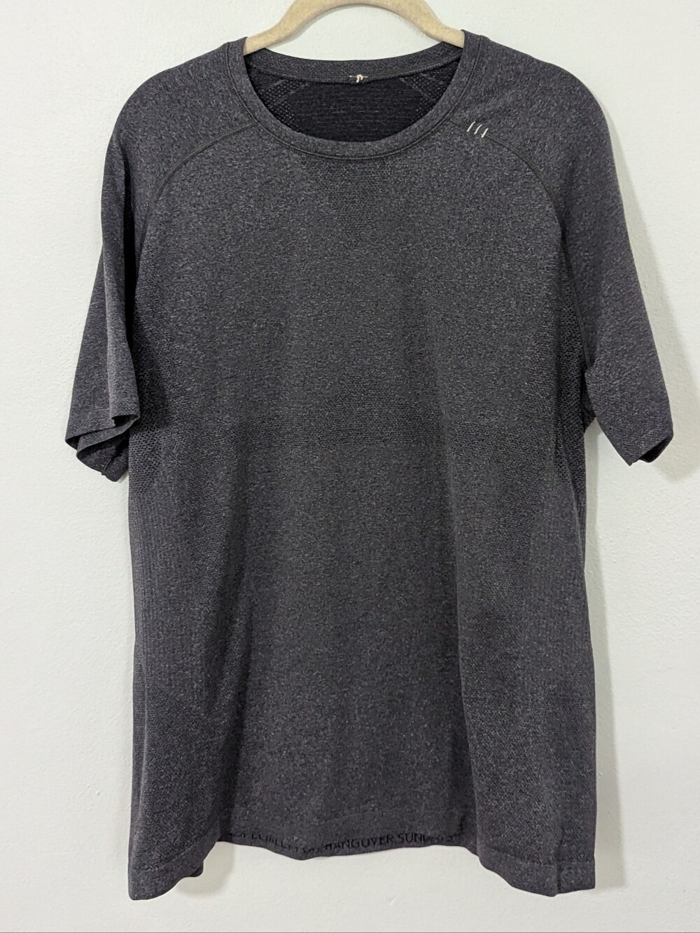Lululemon Metal Vent Tech Short Sleeve T Shirt Crewneck Athletic Gray Large L